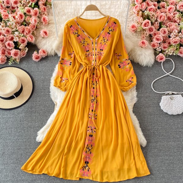 Ethnic Style V-neck Embroidery Dress Long Sleeve Travel Seaside Vacation Beach Skirt Waist-Tight Slimming Large Hem Long Skirt